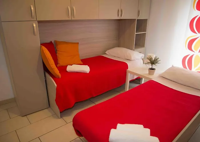 Carol House * Nápoly